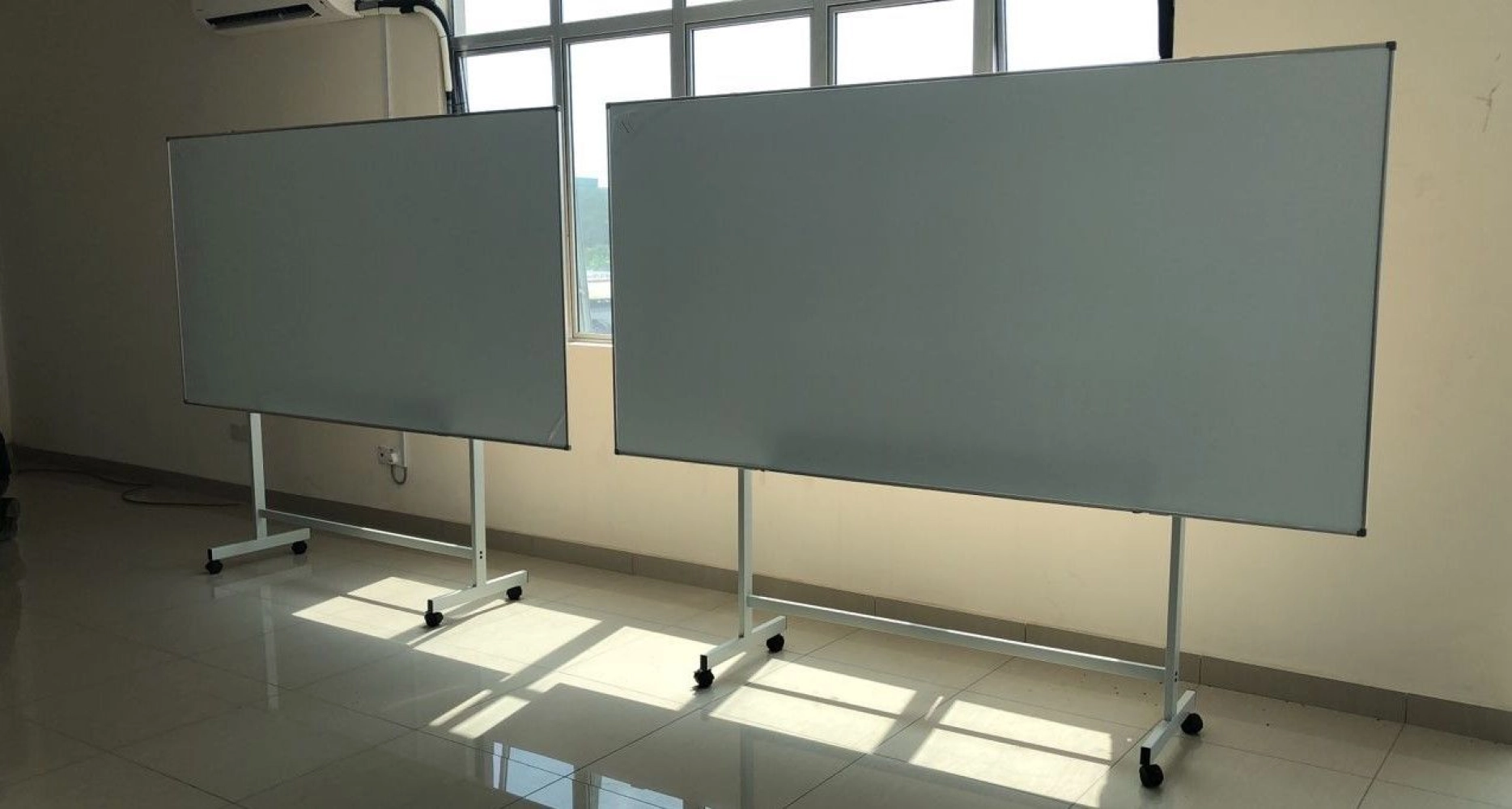 Best and Affordable Magnetic Whiteboard  JB